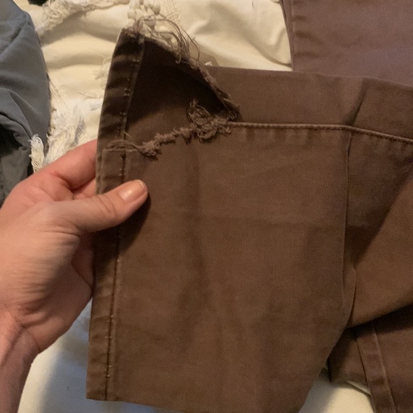 Brown gap pants carhartt material, slit in ankles - Picture 5 of 5